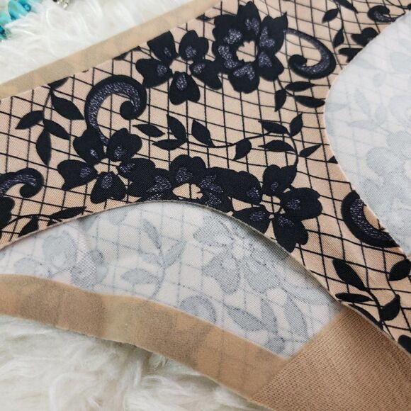VS Brown Black NO SHOW Cute THONG Small - Picture 4 of 5